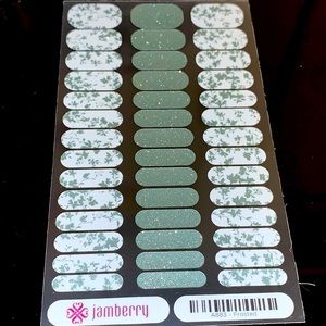 🌺 3/$12 FULL Sheet- Jamberry Nail Wraps- JUNIORS